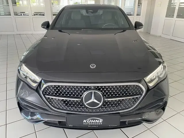 Mercedes-Benz E 200