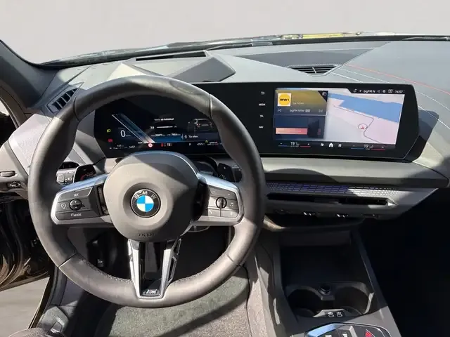 BMW 114