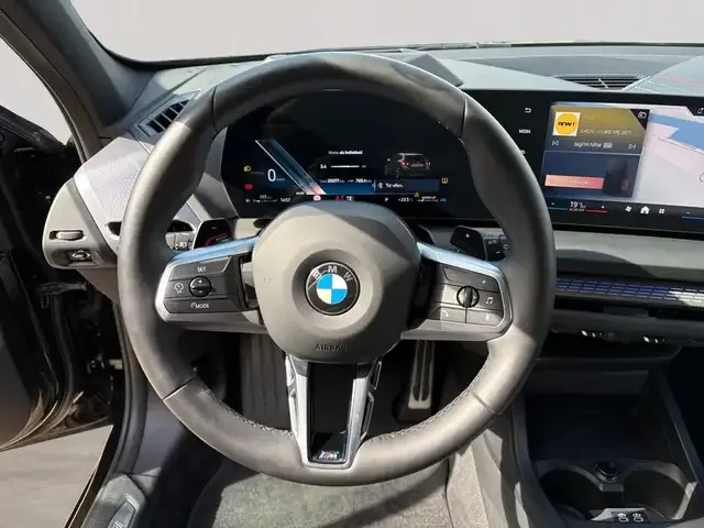 BMW 114