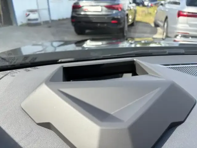 BMW 114