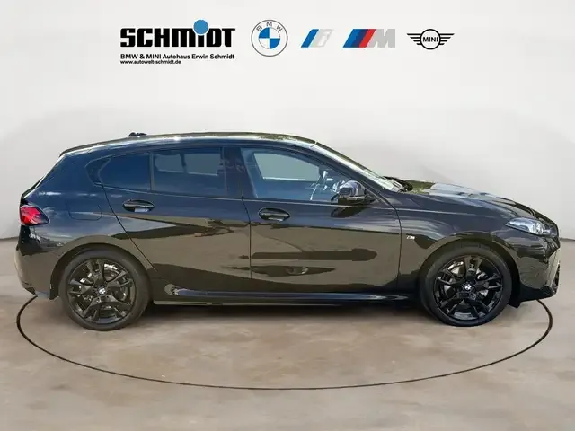BMW 114