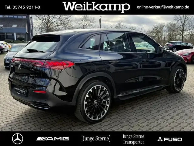 Mercedes-Benz EQE SUV