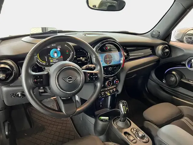 MINI Cooper SE