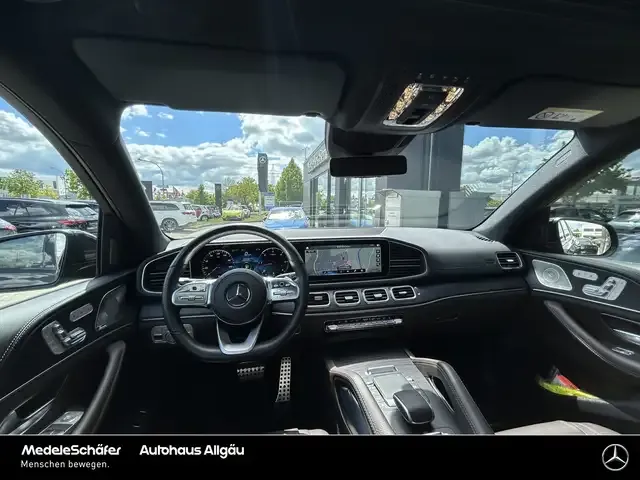 Mercedes-Benz GLS 400