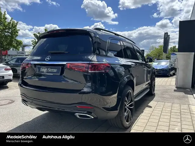 Mercedes-Benz GLS 400