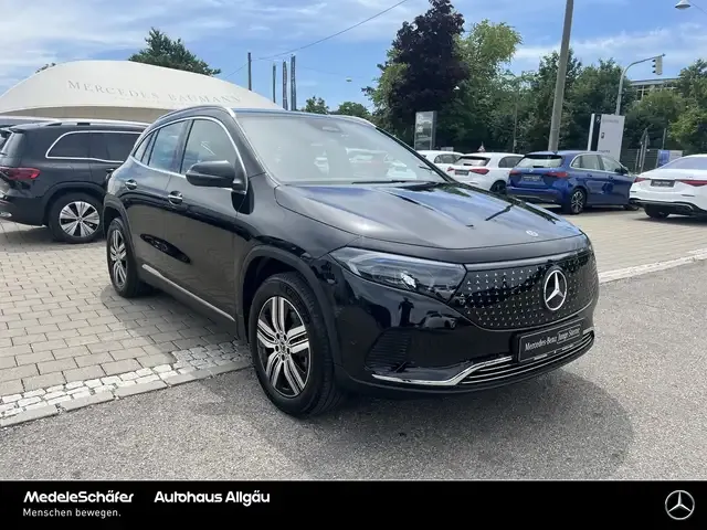 Mercedes-Benz EQA 300