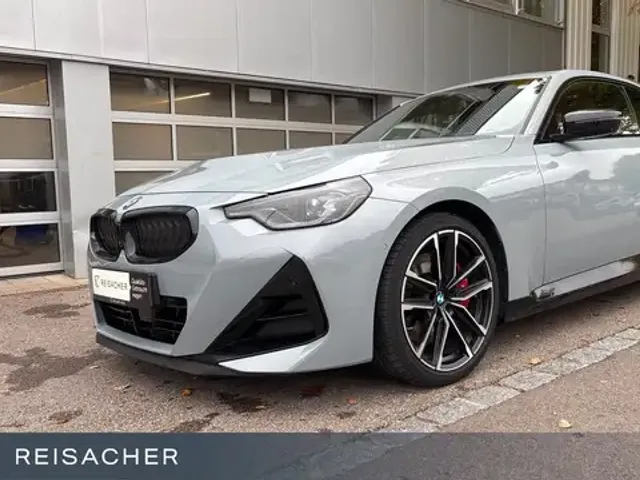 BMW 230
