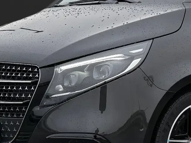 Mercedes-Benz V 250