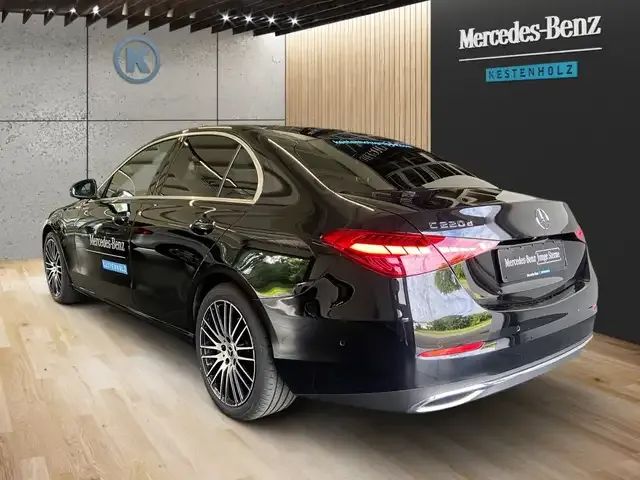 Mercedes-Benz C 220
