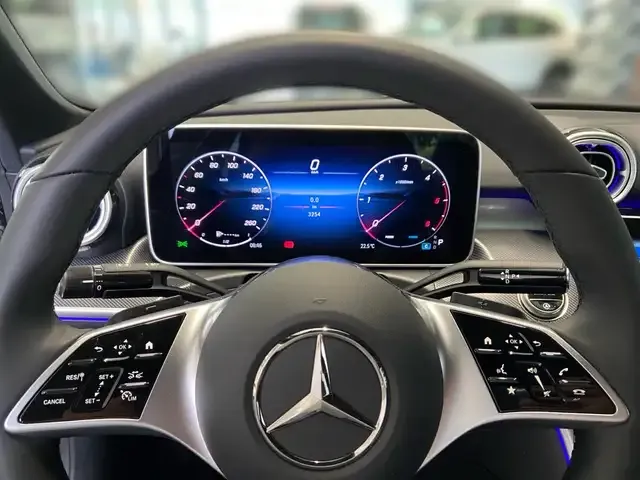 Mercedes-Benz C 220