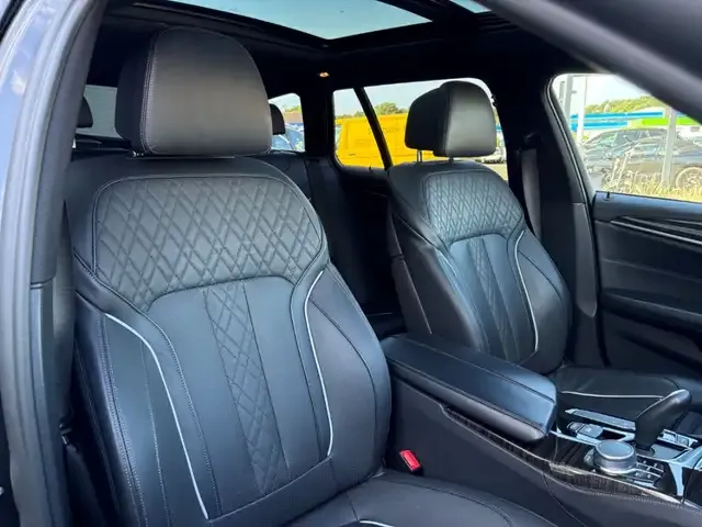 BMW 550