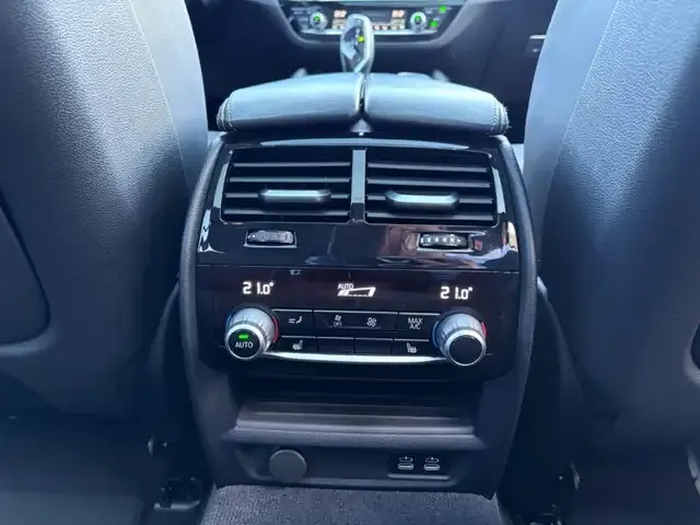 BMW 550
