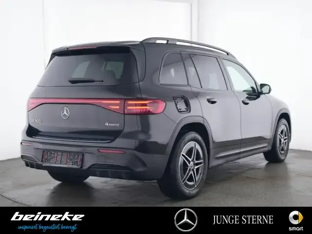 Mercedes-Benz EQB 300