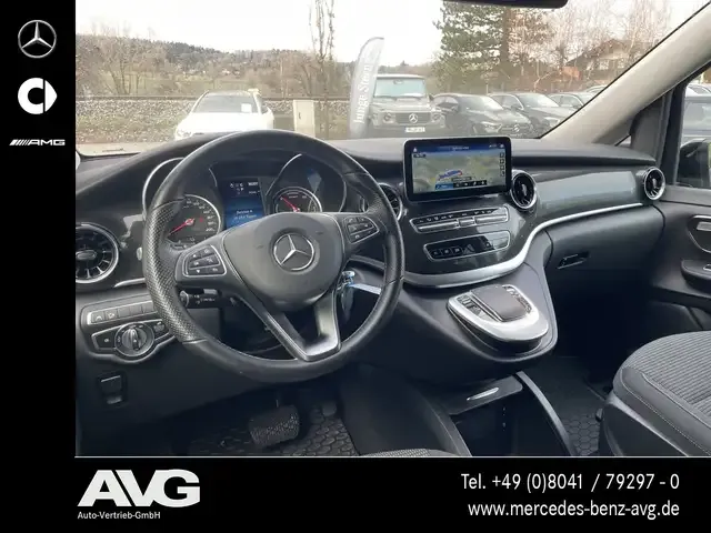 Mercedes-Benz EQV 300