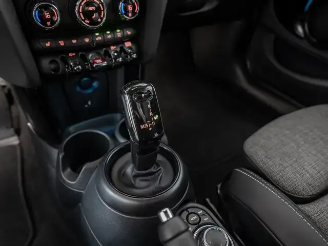 MINI Cooper C