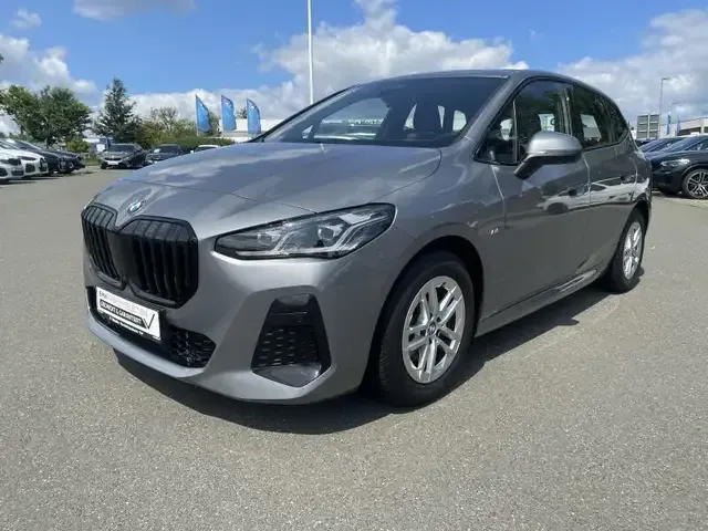 BMW 220