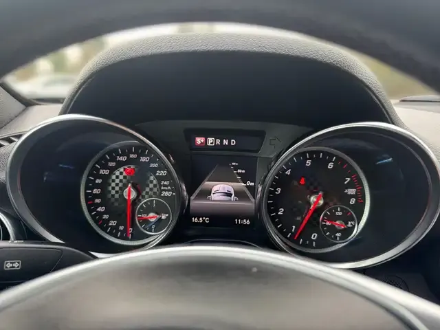 Mercedes-Benz SLC 300