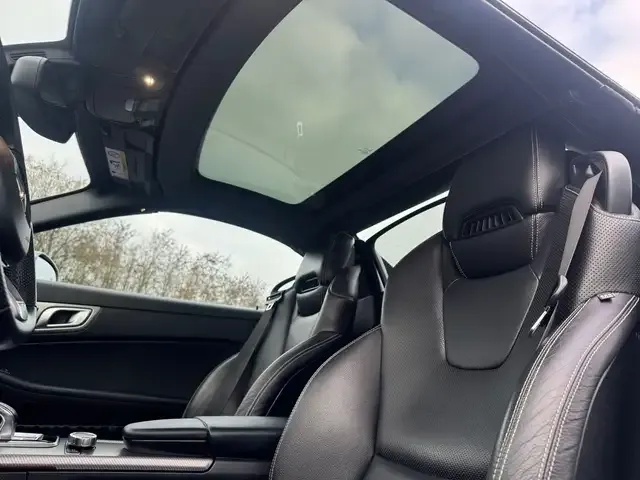 Mercedes-Benz SLC 300