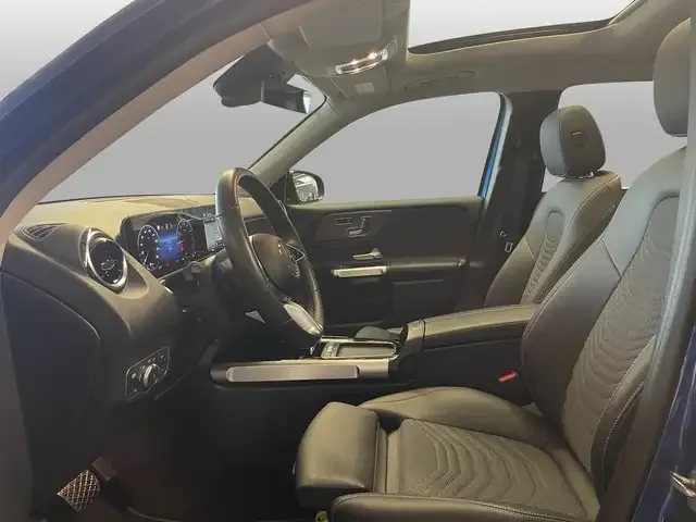 Mercedes-Benz GLB 200