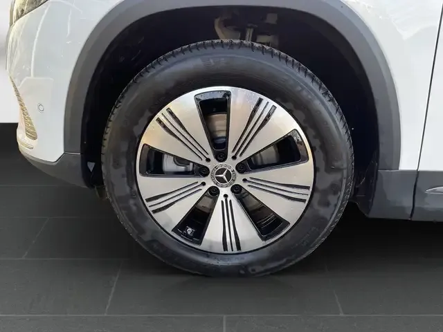 Mercedes-Benz EQA 300