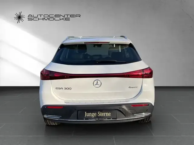 Mercedes-Benz EQA 300