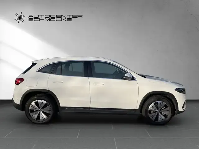 Mercedes-Benz EQA 300