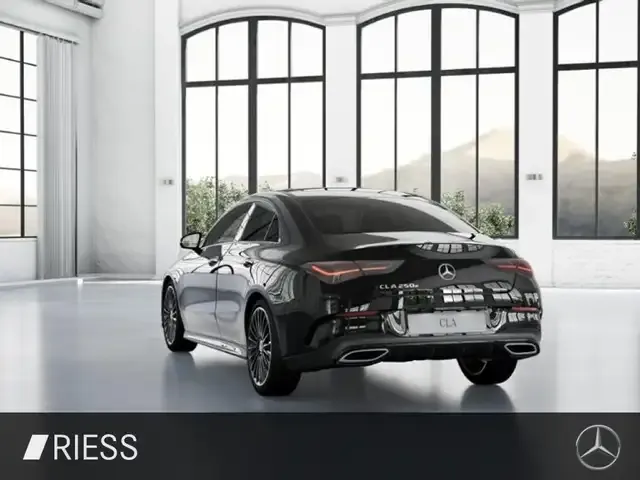 Mercedes-Benz CLA 250