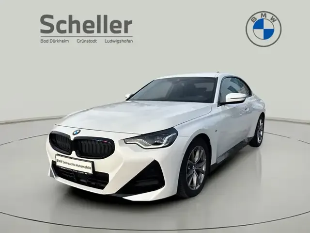 BMW 220