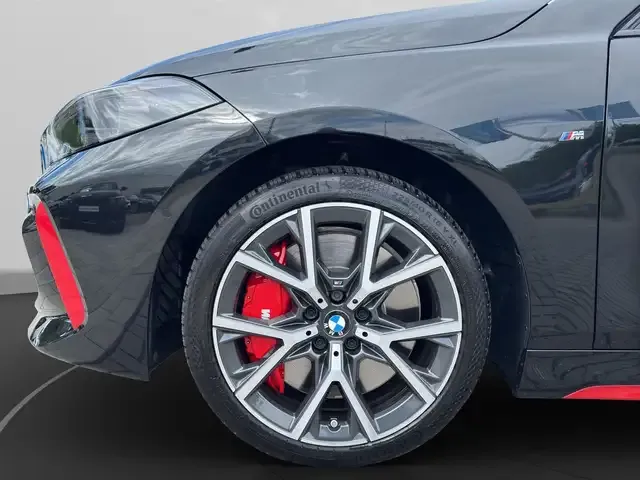 BMW 128