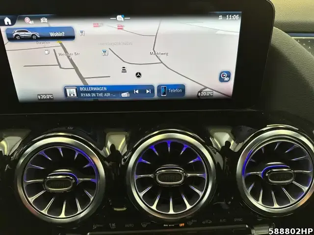 Mercedes-Benz GLA 200