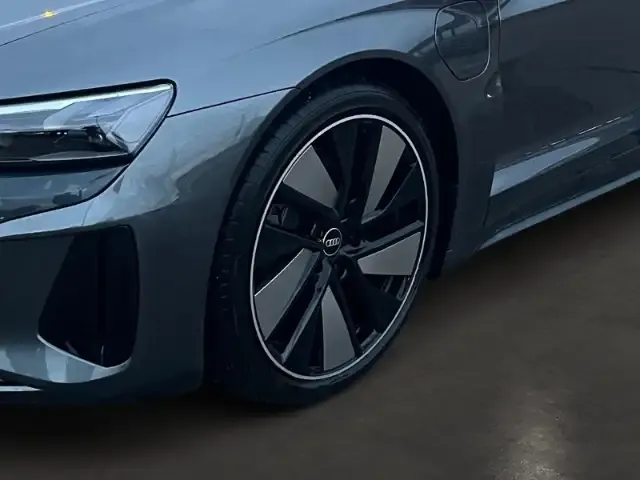 Audi e-tron GT
