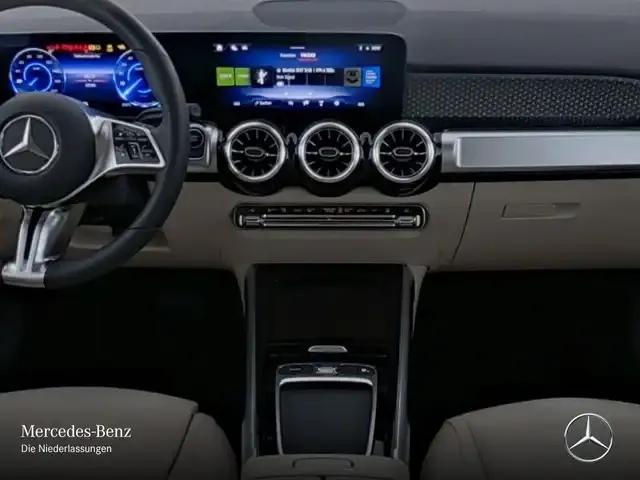 Mercedes-Benz EQB 300