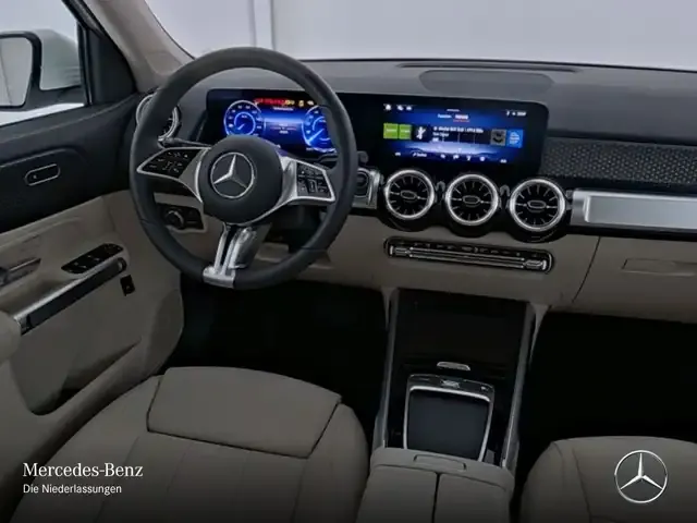 Mercedes-Benz EQB 300