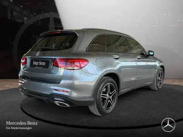 Mercedes-Benz GLC 220