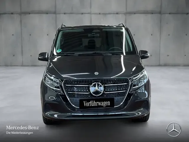 Mercedes-Benz V 250