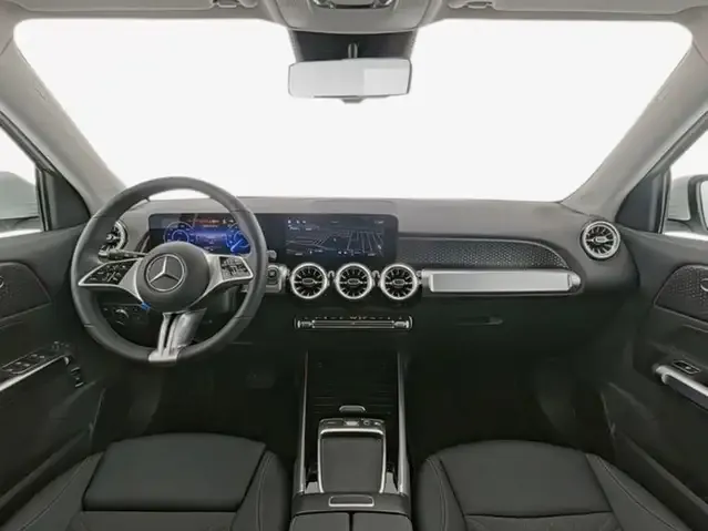 Mercedes-Benz EQB 250