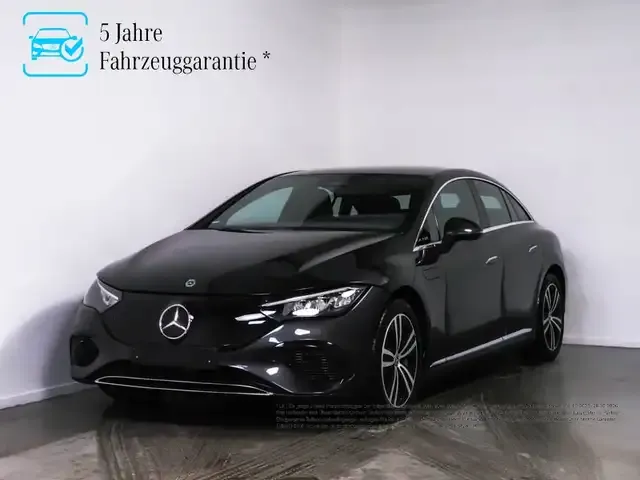 Mercedes-Benz EQE 300