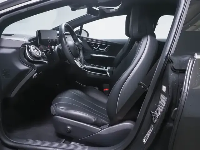 Mercedes-Benz EQE 300