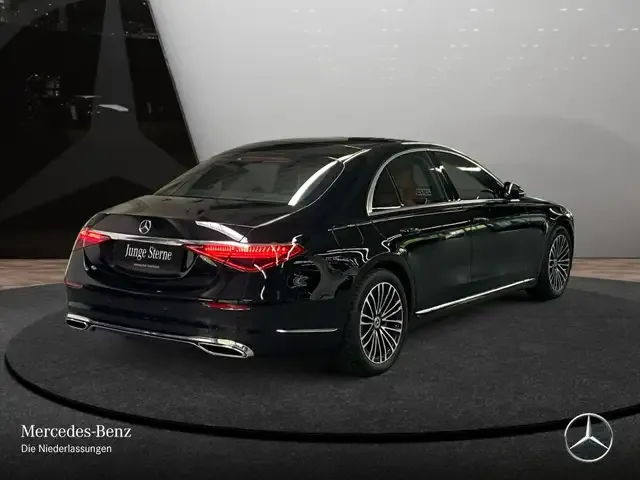Mercedes-Benz S 400