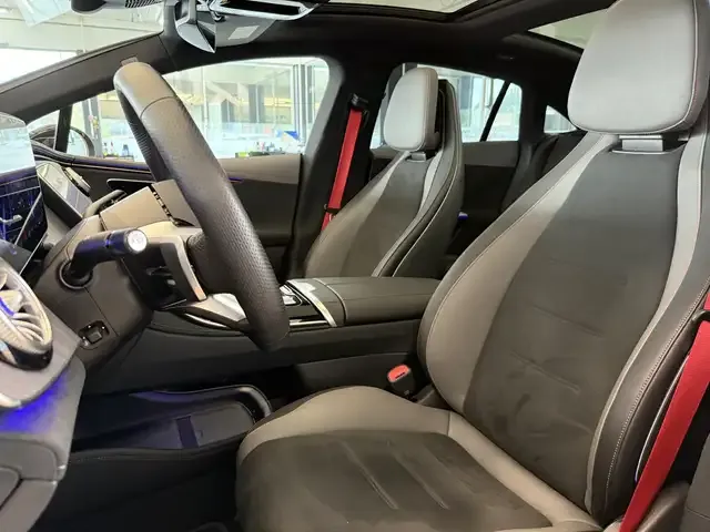 Mercedes-Benz EQE 350