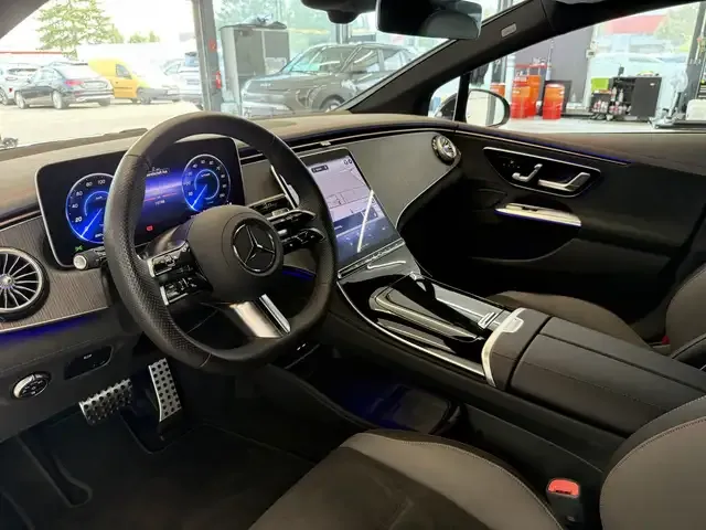 Mercedes-Benz EQE 350