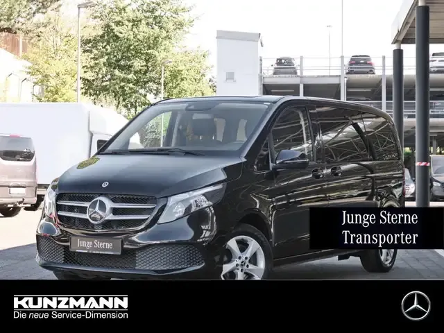 Mercedes-Benz V 220