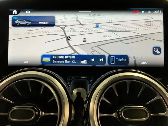 Mercedes-Benz EQB 300