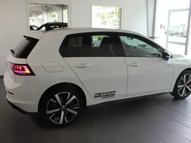 Volkswagen Golf GTE
