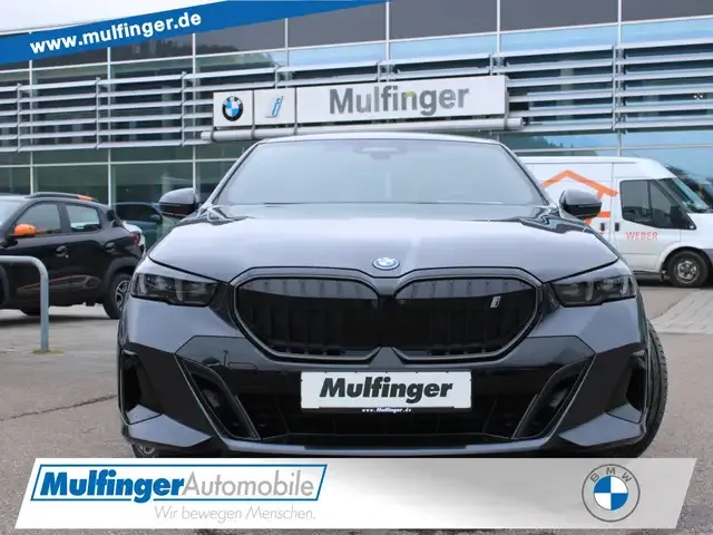 BMW i5