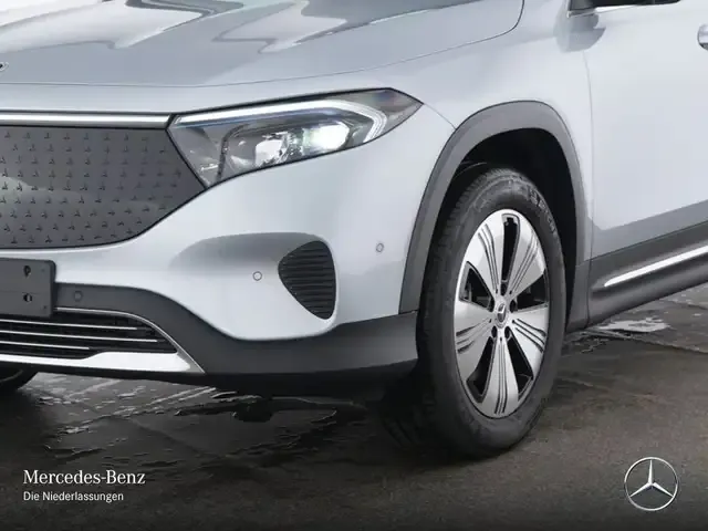 Mercedes-Benz EQB 250