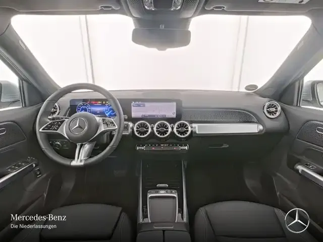 Mercedes-Benz EQB 250