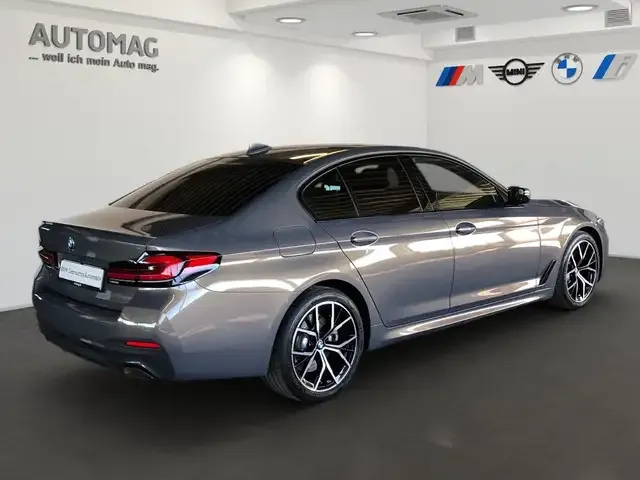 BMW 540