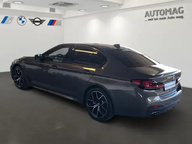 BMW 540