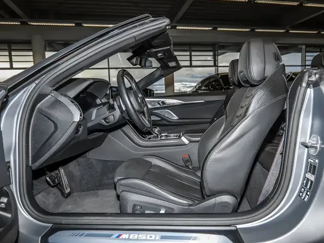 BMW M850